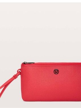 Lululemon Double Up Wristlet Pouch/Clutch Jet Stream deep red